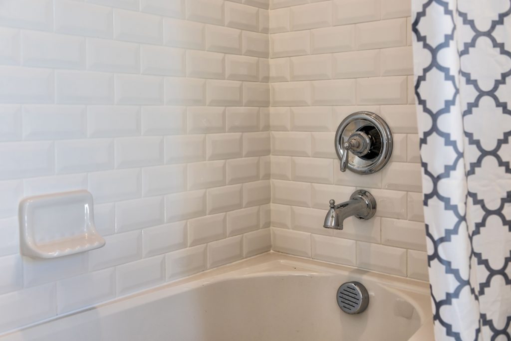 Revêtement de mur et pose de carrelage Auch